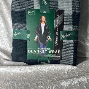 Woolrich Reversible Blanket Wrap